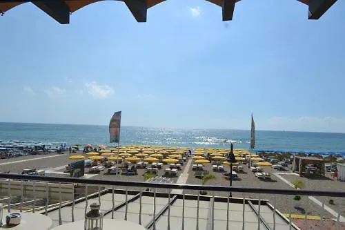 Apartment Hof Van Holland Carihuela Torremolinos Spain