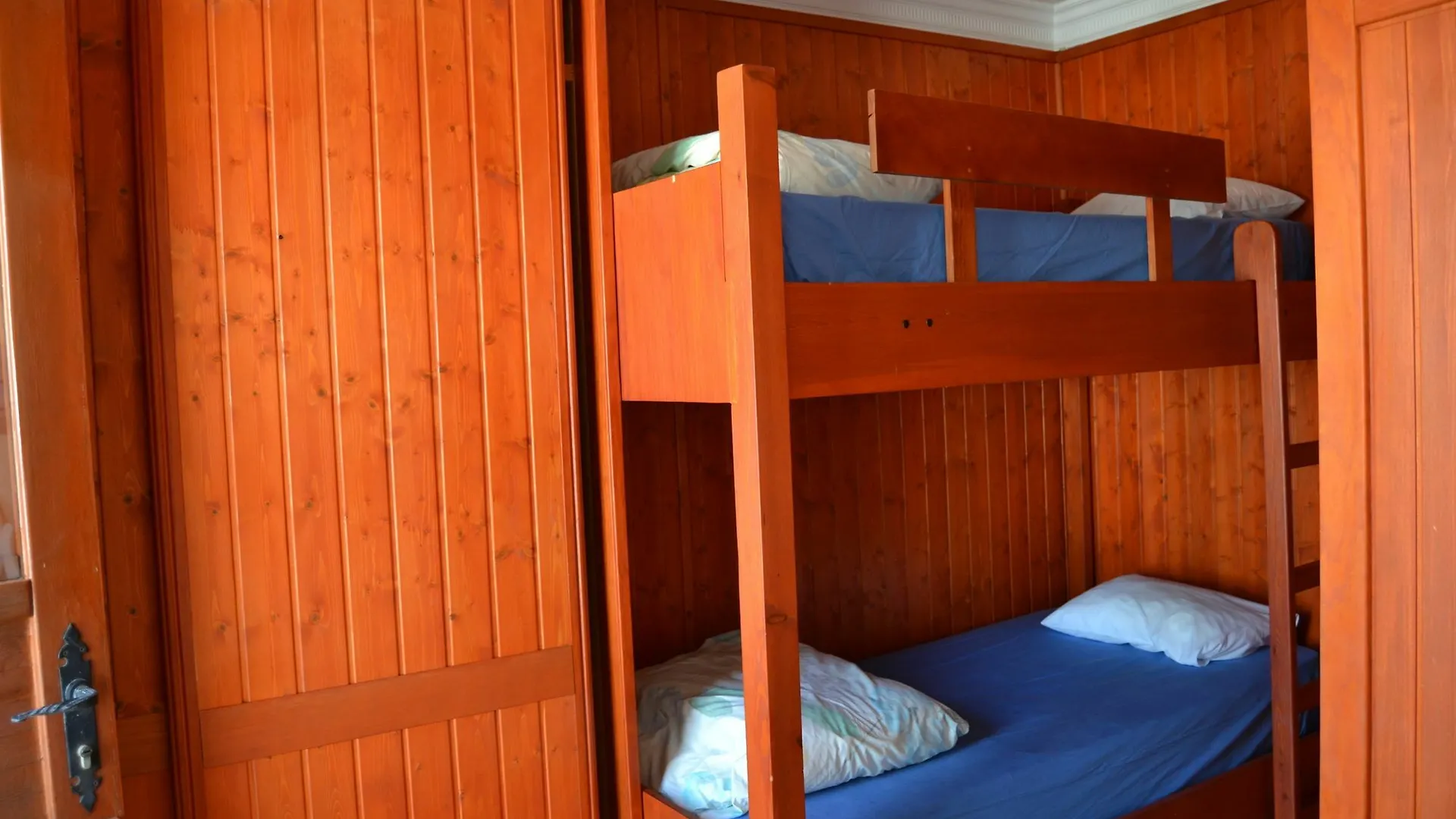 Hof Van Holland Carihuela Torremolinos 0*,  Spain